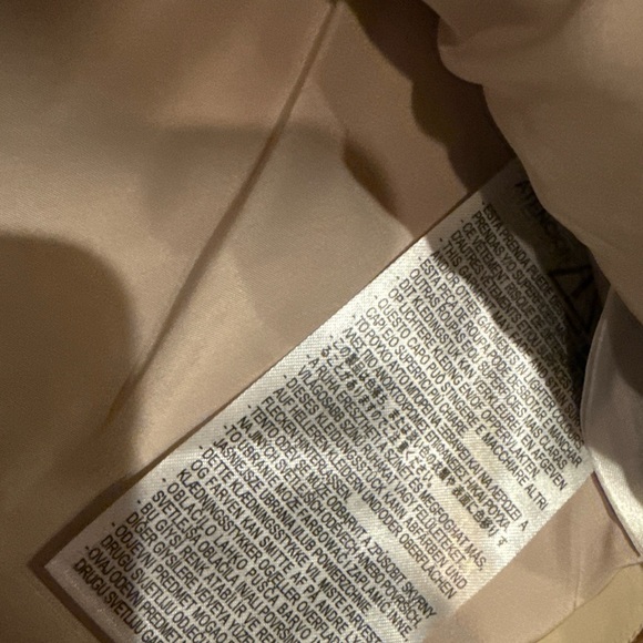 Zara Beige Faux Leather Puffer Vest Women Teens Sz S Full Zip Closure 2 Pockets - Picture 5 of 7